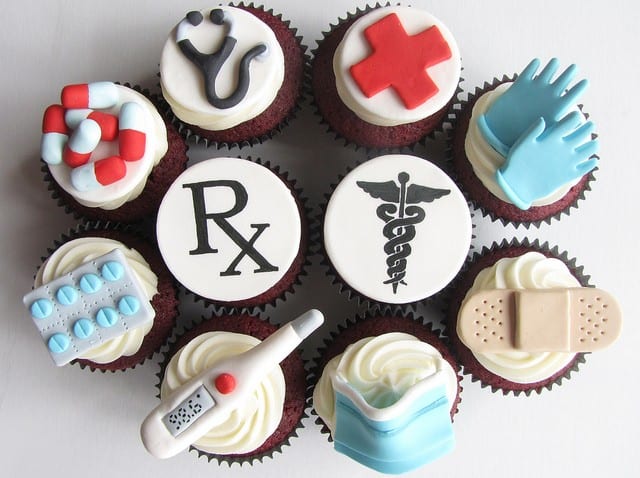 donate blood, blood donation, blood, donor, red cross, cupcakes